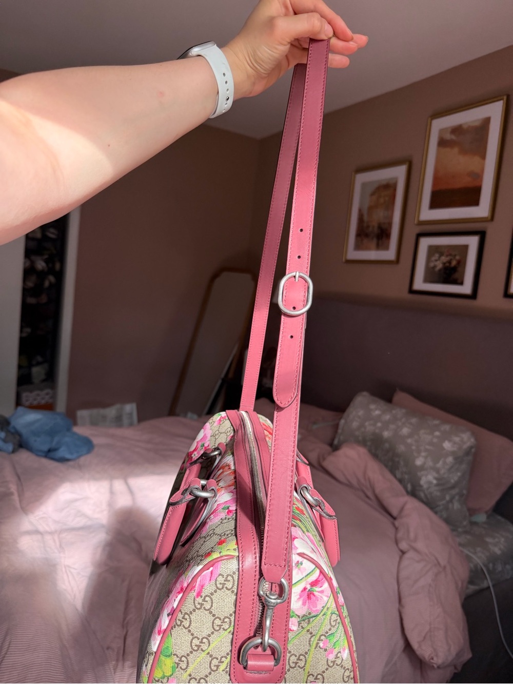 Gucci GG Supreme Blooms Boston Bag - Picture 11 of 11